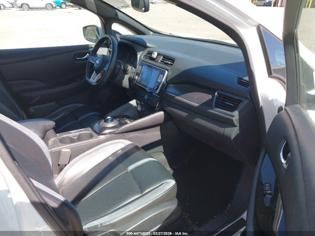 1N4BZ1CP5KC320306 Nissan Leaf Sl Plus