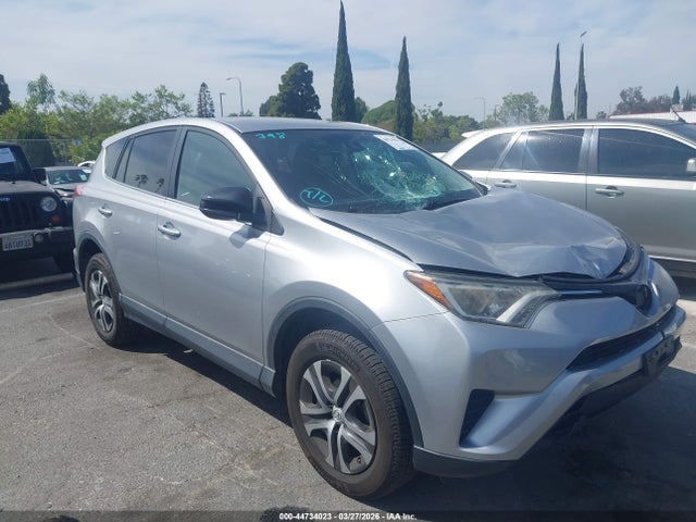 Toyota RAV4 LE 2017 2T3ZFREV3HW386404 Image 13