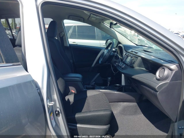 Toyota RAV4 LE 2017 2T3ZFREV3HW386404 Image 5
