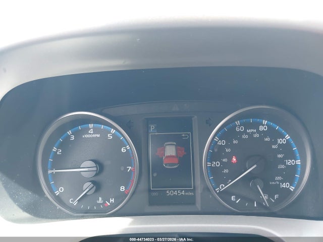 Toyota RAV4 LE 2017 2T3ZFREV3HW386404 Image 7
