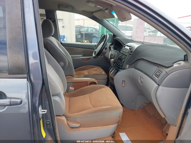 Auction sale of the 2010 Toyota Sienna Le, vin: 5TDKK4CC9AS321131, lot number: 44734073