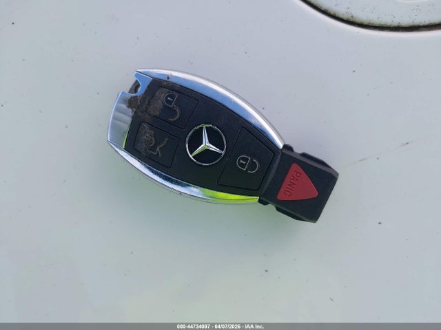 2007 Mercedes-benz Clk 350 მანქანა იყიდება აუქციონზე, vin: WDBTK56F97F220887, აუქციონის ნომერი: 44734097