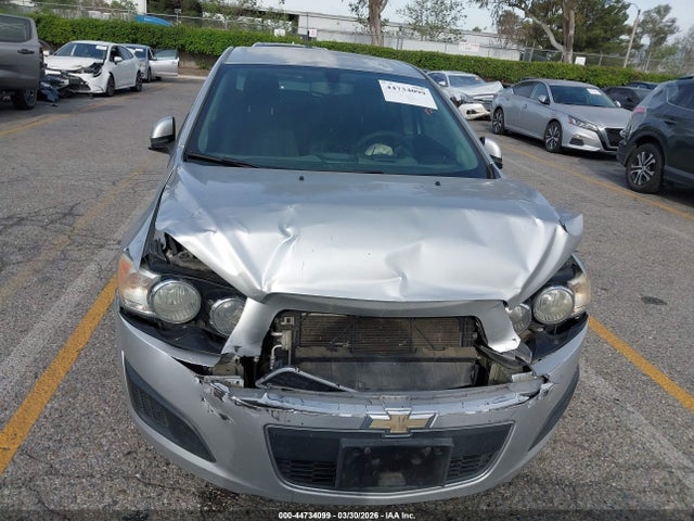 1G1JC5SH4G4136350 Chevrolet Sonic Lt Auto