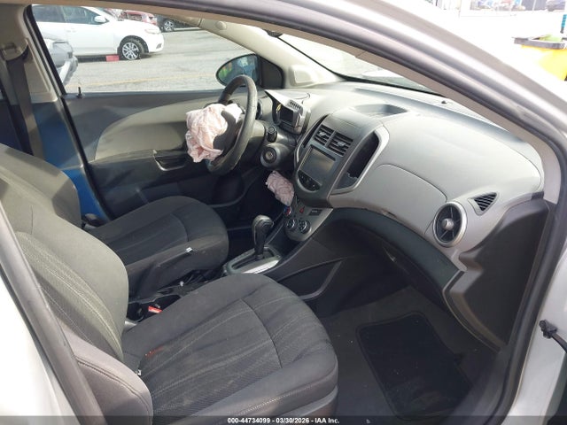 1G1JC5SH4G4136350 Chevrolet Sonic Lt Auto