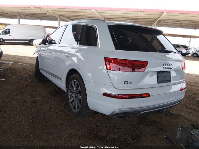 Продаж на аукціоні авто 2018 Audi Q7 2.0t Premium, vin: WA1LHAF72JD038947, номер лоту: 44734106