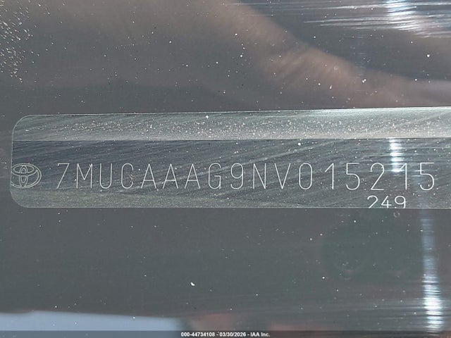 44734108 :رقم المزاد ، 7MUCAAAG9NV015215 vin ، 2022 Toyota Corolla Cross Le مزاد بيع