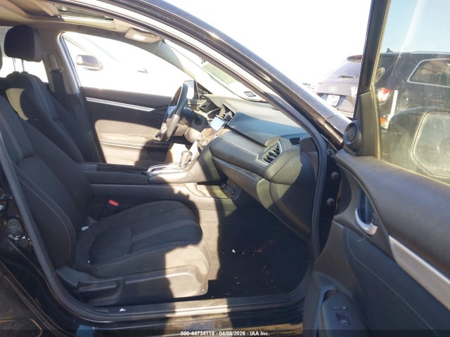 Aukcja sprzedaży 2018 Honda Civic Ex-t, vin: JHMFC1F38JX042576, numer aukcji: 44734118