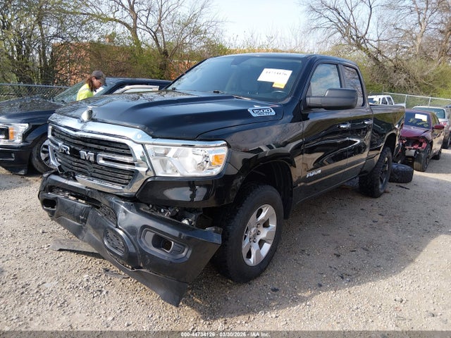2020 RAM 1500 1C6SRFBT7LN382437 Photo 1