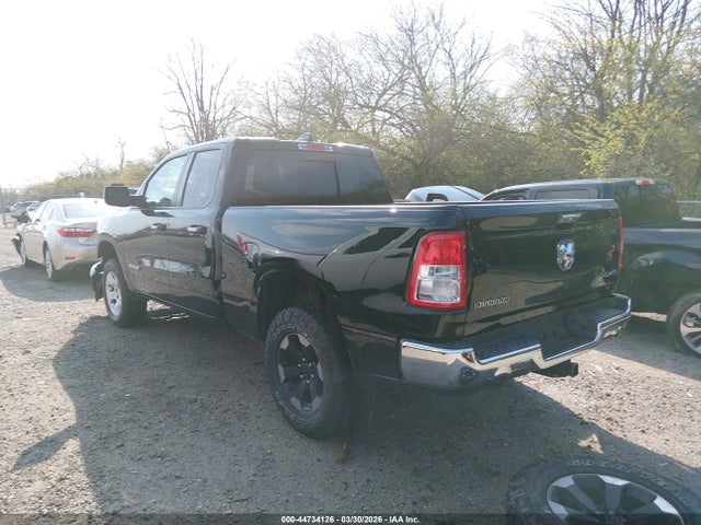 2020 RAM 1500 1C6SRFBT7LN382437 Photo 2