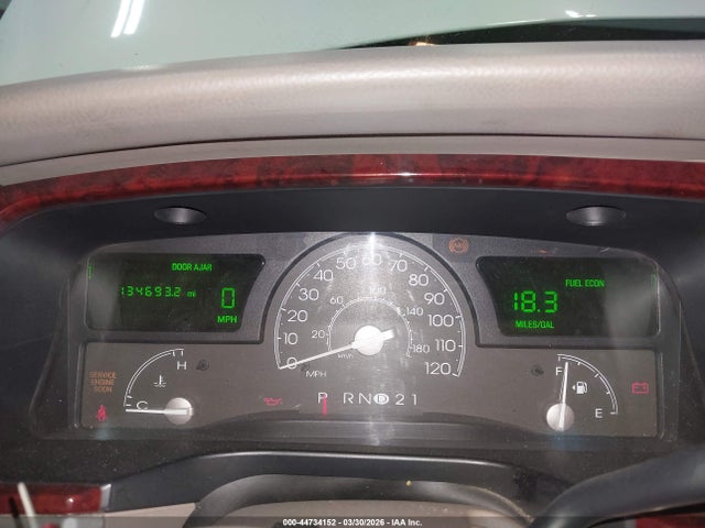 Продаж на аукціоні авто 2003 Lincoln Town Car Signature, vin: 1LNHM82W23Y623161, номер лоту: 44734152