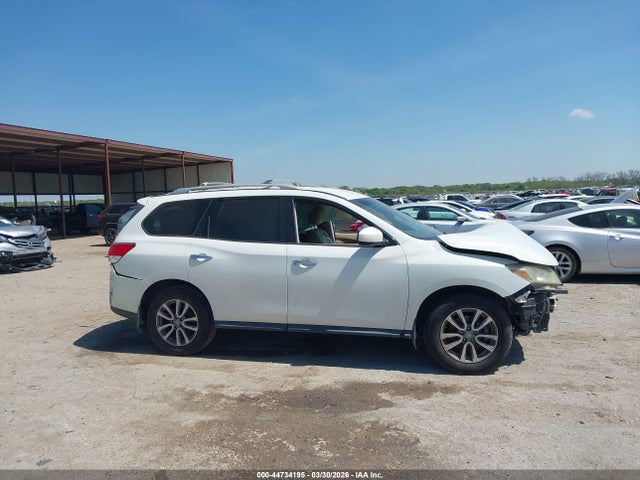 Продажа на аукционе авто 2014 Nissan Pathfinder Sv, vin: 5N1AR2MN0EC686344, номер лота: 44734195