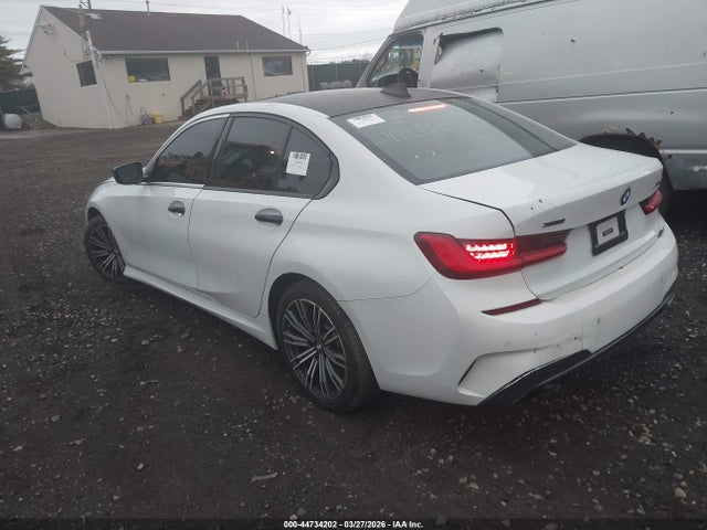 44734202 :رقم المزاد ، 3MW5U9J01M8B62581 vin ، 2021 Bmw M340i M340i Xdrive مزاد بيع