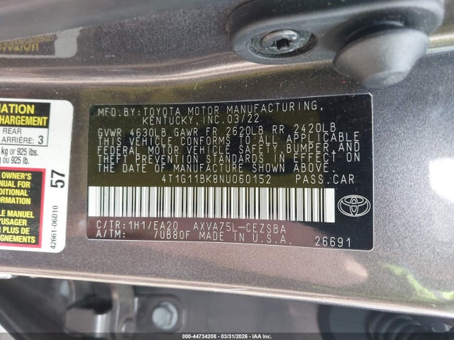44734208 :رقم المزاد ، 4T1G11BK8NU060152 vin ، 2022 Toyota Camry Se Awd مزاد بيع