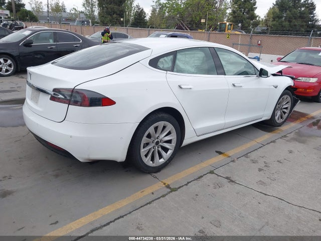 2016 TESLA MODEL S 5YJSA1E16GF146993 Photo 3