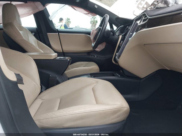 2016 TESLA MODEL S 5YJSA1E16GF146993 Photo 4