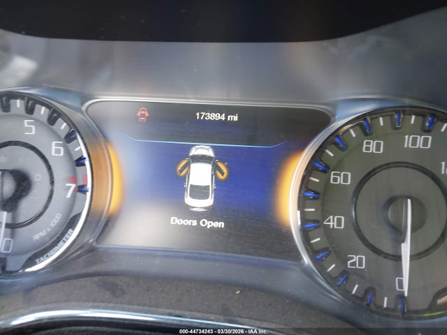 Aukcja sprzedaży 2015 Chrysler 200 S, vin: 1C3CCCBG8FN582476, numer aukcji: 44734243