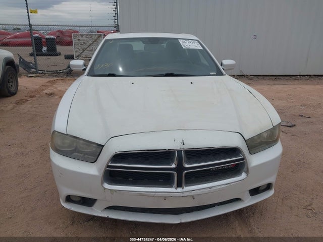 44734247 :رقم المزاد ، 2C3CDXHG5EH325021 vin ، 2014 Dodge Charger Sxt مزاد بيع