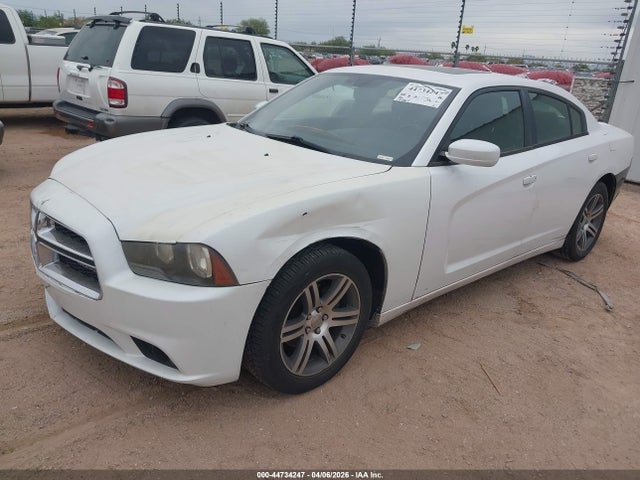 44734247 :رقم المزاد ، 2C3CDXHG5EH325021 vin ، 2014 Dodge Charger Sxt مزاد بيع