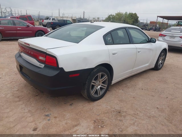 44734247 :رقم المزاد ، 2C3CDXHG5EH325021 vin ، 2014 Dodge Charger Sxt مزاد بيع