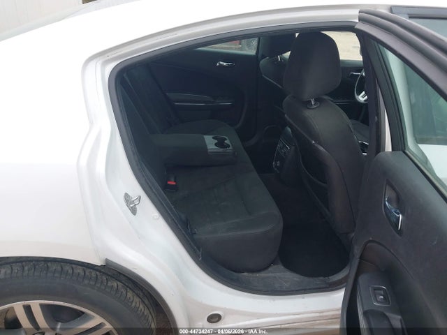 44734247 :رقم المزاد ، 2C3CDXHG5EH325021 vin ، 2014 Dodge Charger Sxt مزاد بيع
