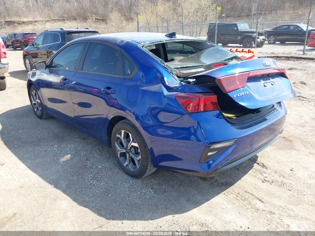 Продажа на аукционе авто 2021 Kia Forte Lxs, vin: 3KPF24AD3ME305499, номер лота: 44734259