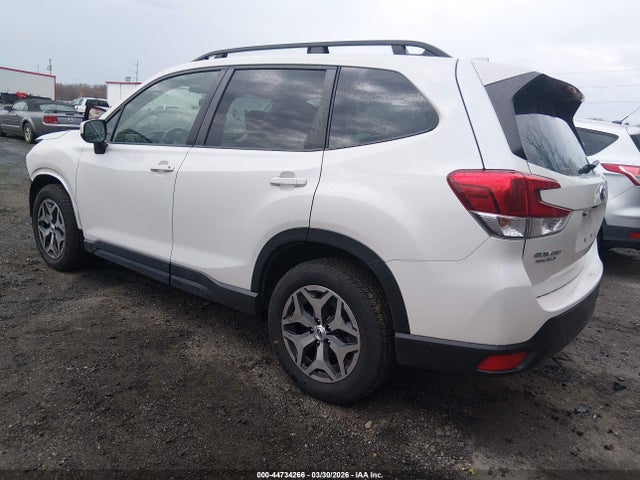 44734266 :رقم المزاد ، JF2SKAEC0PH484468 vin ، 2023 Subaru Forester Premium مزاد بيع