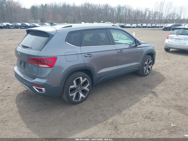 44734293 :رقم المزاد ، 3VV2X7B28NM057970 vin ، 2022 Volkswagen Taos 1.5t Sel مزاد بيع