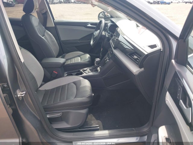 44734293 :رقم المزاد ، 3VV2X7B28NM057970 vin ، 2022 Volkswagen Taos 1.5t Sel مزاد بيع