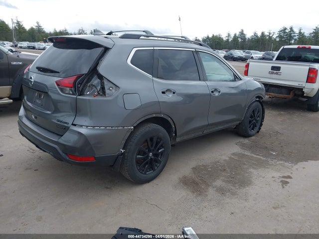 Nissan ROGUE SV 2018 5N1AT2MV9JC832901 Image 4