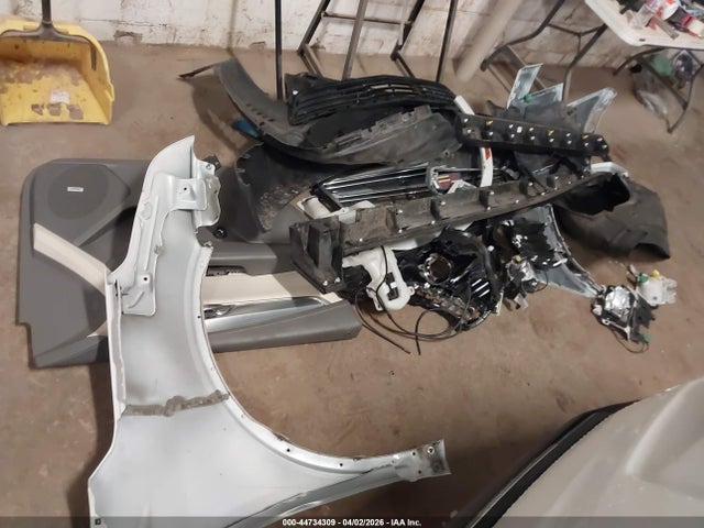 44734309 :رقم المزاد ، 1GYKNBRSXHZ243181 vin ، 2017 Cadillac Xt5 Luxury مزاد بيع