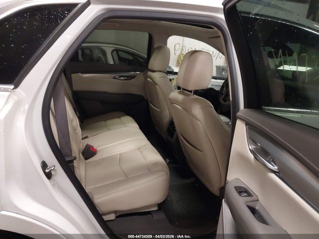 44734309 :رقم المزاد ، 1GYKNBRSXHZ243181 vin ، 2017 Cadillac Xt5 Luxury مزاد بيع