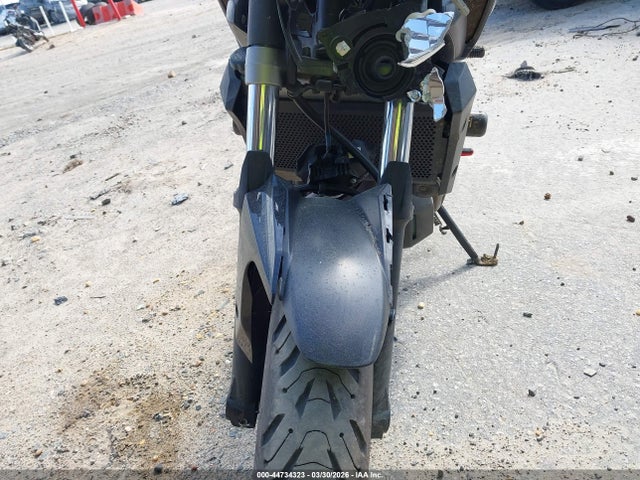 Yamaha FZ07 2016 JYARM06E1GA010342 Image 16