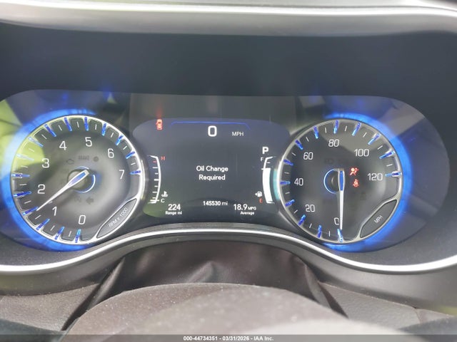 2017 Chrysler Pacifica Touring-l Plus მანქანა იყიდება აუქციონზე, vin: 2C4RC1EG3HR555861, აუქციონის ნომერი: 44734351