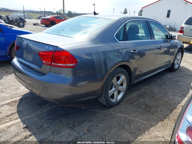 44734359 :رقم المزاد ، 1VWBN7A33CC018908 vin ، 2012 Volkswagen Passat 2.0l Tdi Se مزاد بيع