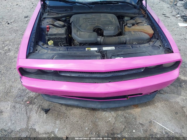 Продажа на аукционе авто 2014 Dodge Challenger Sxt, vin: 2C3CDYAG9EH293979, номер лота: 44734412