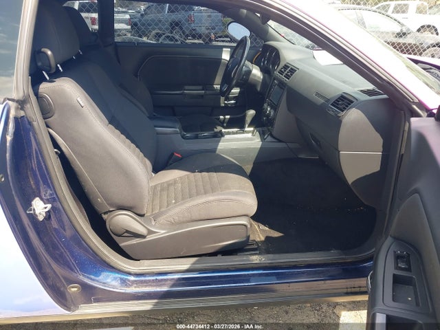 Продажа на аукционе авто 2014 Dodge Challenger Sxt, vin: 2C3CDYAG9EH293979, номер лота: 44734412