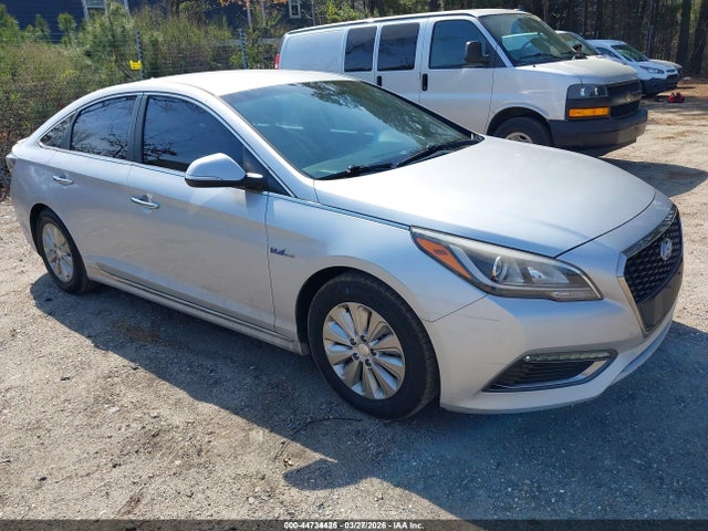 2017 HYUNDAI SONATA HYBRID KMHE24L15HA044234