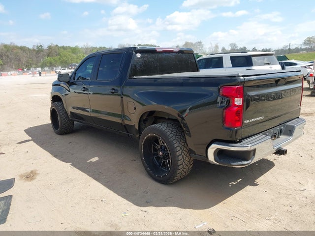 2019 CHEVROLET SILVERADO 1500 1GCUYDED7KZ149372 Photo 2
