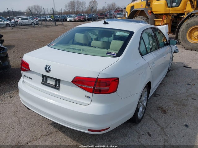 2015 Volkswagen Jetta 2.0l Tdi Sel მანქანა იყიდება აუქციონზე, vin: 3VWLA7AJ0FM203323, აუქციონის ნომერი: 44734452