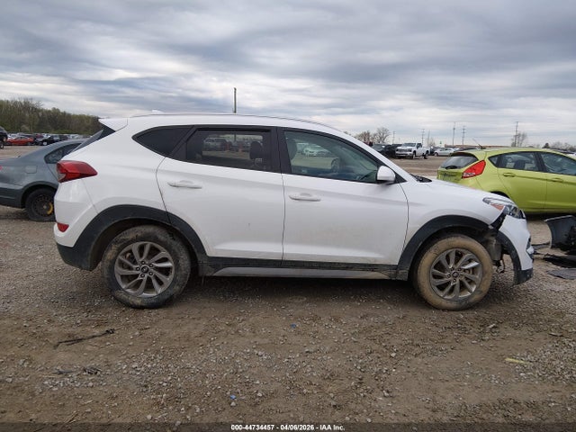 Продажа на аукционе авто 2018 Hyundai Tucson Sel, vin: KM8J33A46JU616693, номер лота: 44734457