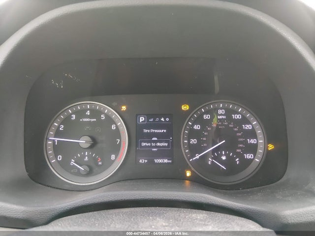 Продажа на аукционе авто 2018 Hyundai Tucson Sel, vin: KM8J33A46JU616693, номер лота: 44734457