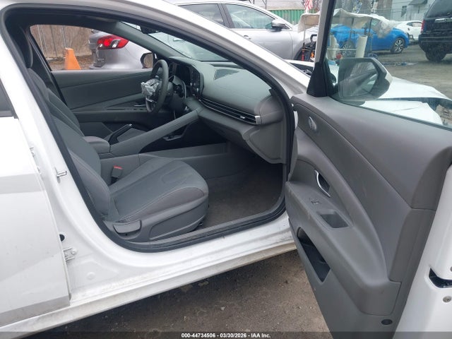 2023 Hyundai Elantra Sel მანქანა იყიდება აუქციონზე, vin: 5NPLM4AG5PH104372, აუქციონის ნომერი: 44734506
