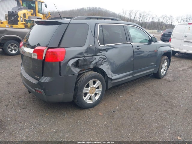 2011 GMC TERRAIN 2CTFLTEC9B6373445 Photo 3