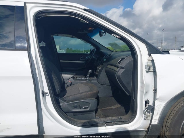 Ford EXPLORER XLT 2018 1FM5K7D83JGA76566 Image 5