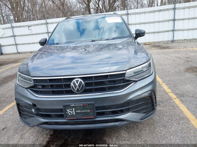 Aukcja sprzedaży 2023 Volkswagen Tiguan 2.0t Se R-line Black, vin: 3VV8B7AX3PM015957, numer aukcji: 44734576