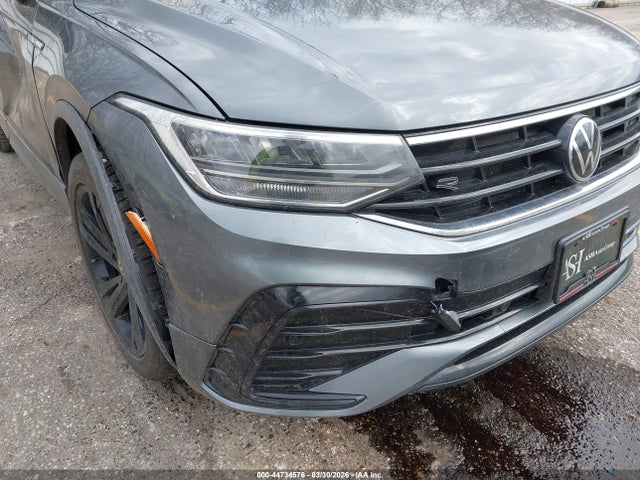 Aukcja sprzedaży 2023 Volkswagen Tiguan 2.0t Se R-line Black, vin: 3VV8B7AX3PM015957, numer aukcji: 44734576
