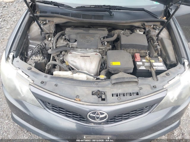 44734583 :رقم المزاد ، 4T1BF1FK5DU294625 vin ، 2013 Toyota Camry Se مزاد بيع