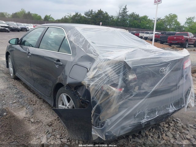 44734583 :رقم المزاد ، 4T1BF1FK5DU294625 vin ، 2013 Toyota Camry Se مزاد بيع