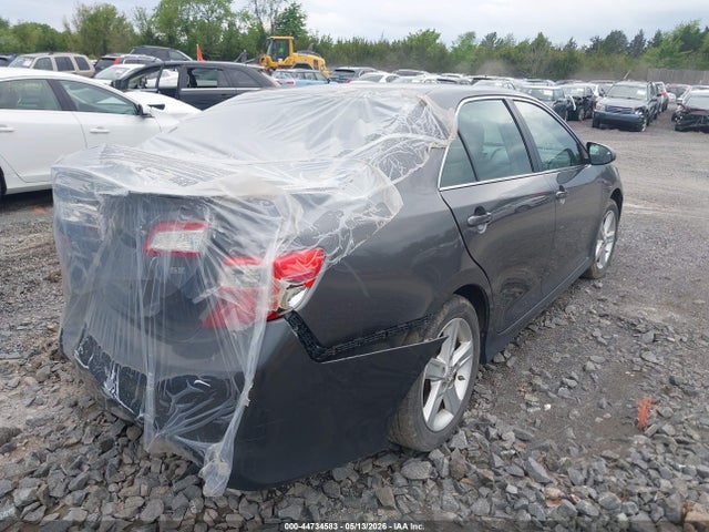 44734583 :رقم المزاد ، 4T1BF1FK5DU294625 vin ، 2013 Toyota Camry Se مزاد بيع