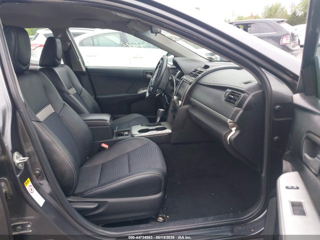44734583 :رقم المزاد ، 4T1BF1FK5DU294625 vin ، 2013 Toyota Camry Se مزاد بيع